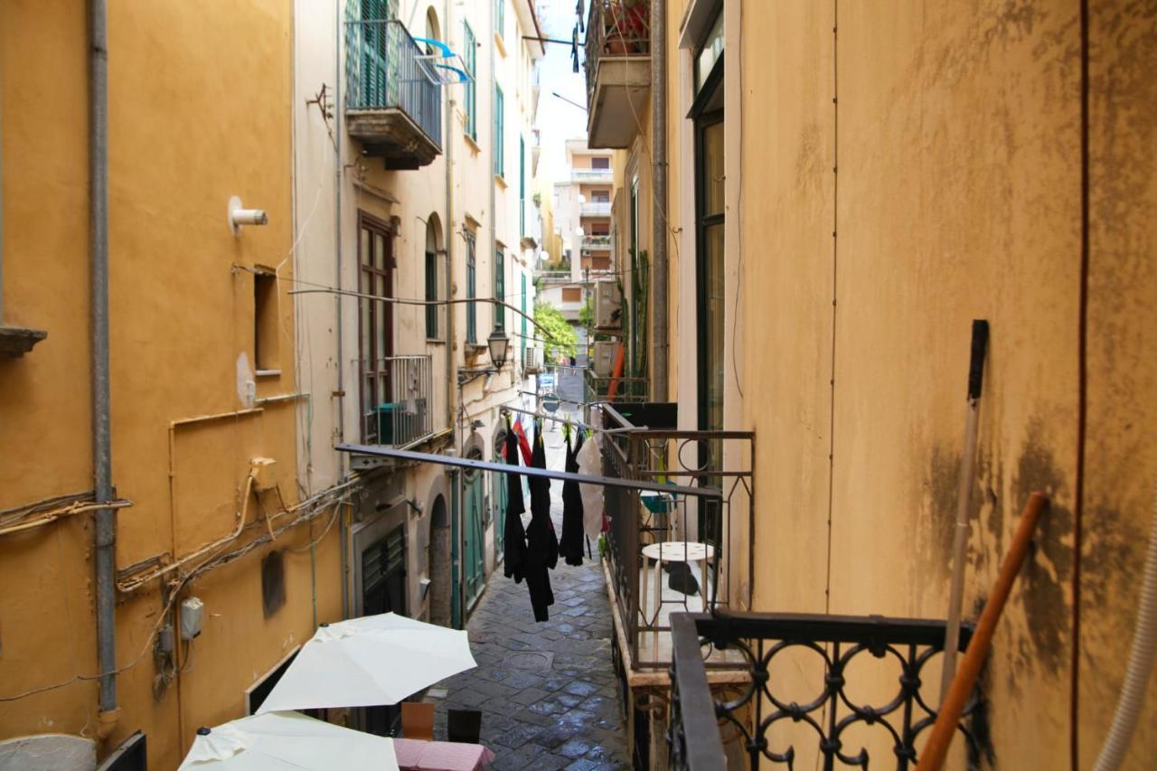 La Grotta Apartment Salerno Exterior photo